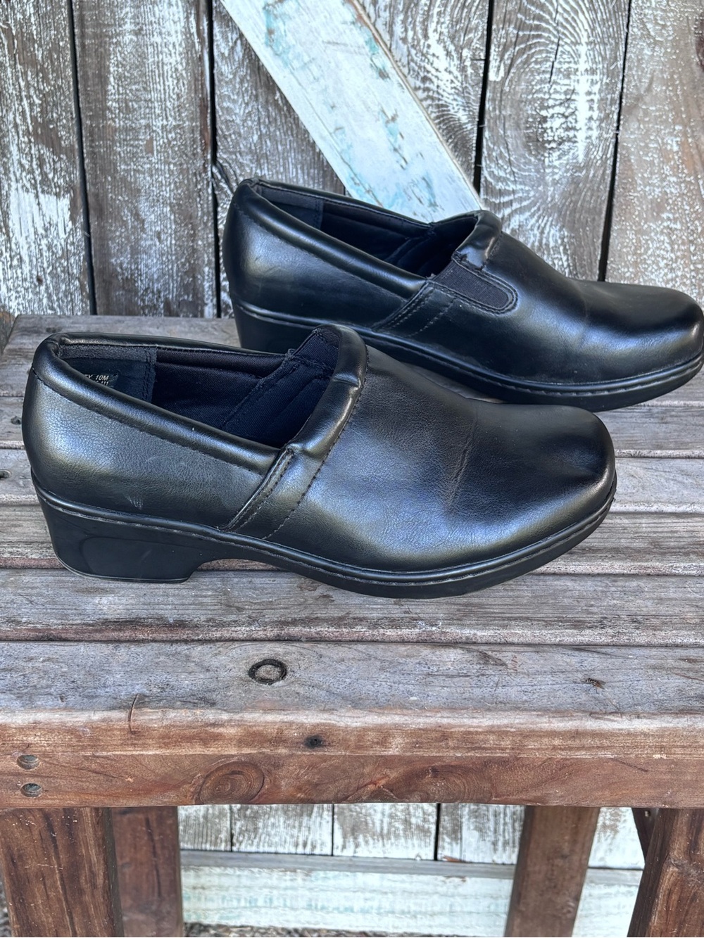 Baretrap Brinkley Clogs Nursing Shoes Black Slip On Women’s 10